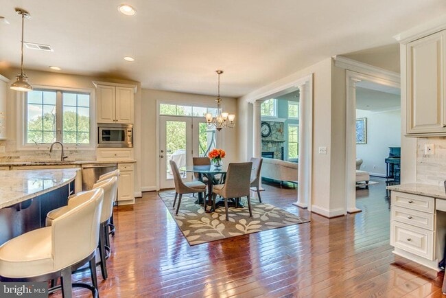 Building Photo - 1751 Tysons Crest Ln