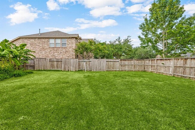 Building Photo - 9415 Herons Grove Ln