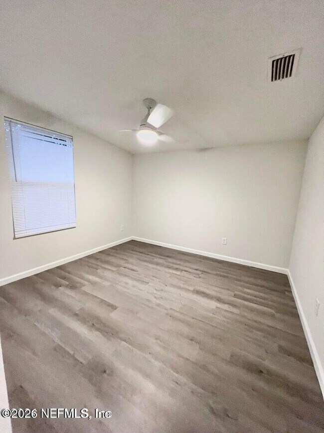 Building Photo - 1961 New Haven Rd