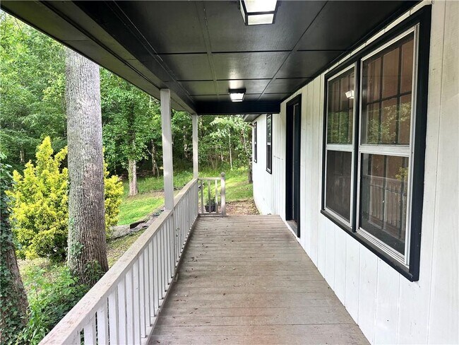 Building Photo - 312 Mt Olive Church Rd