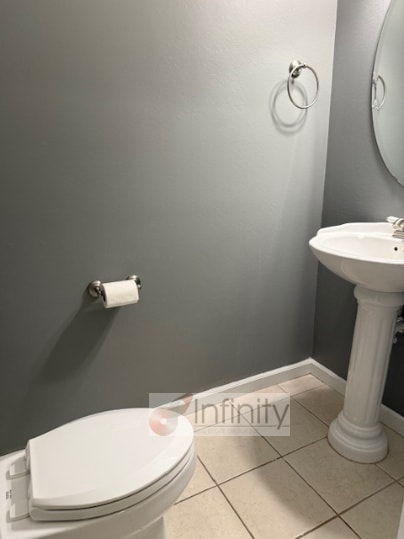 Building Photo - 810 E Ninth St