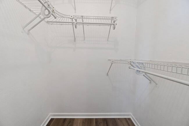 Building Photo - 2916 Knight Rd