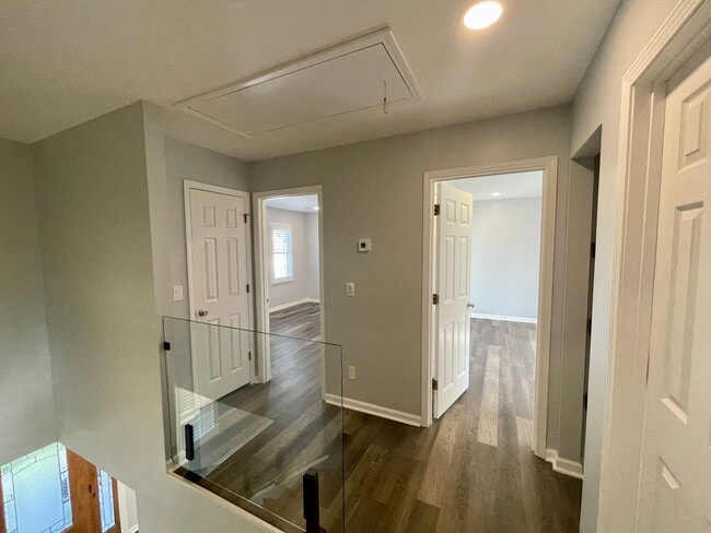 Building Photo - Gorgeous One of a Kind Home! - Available Now!