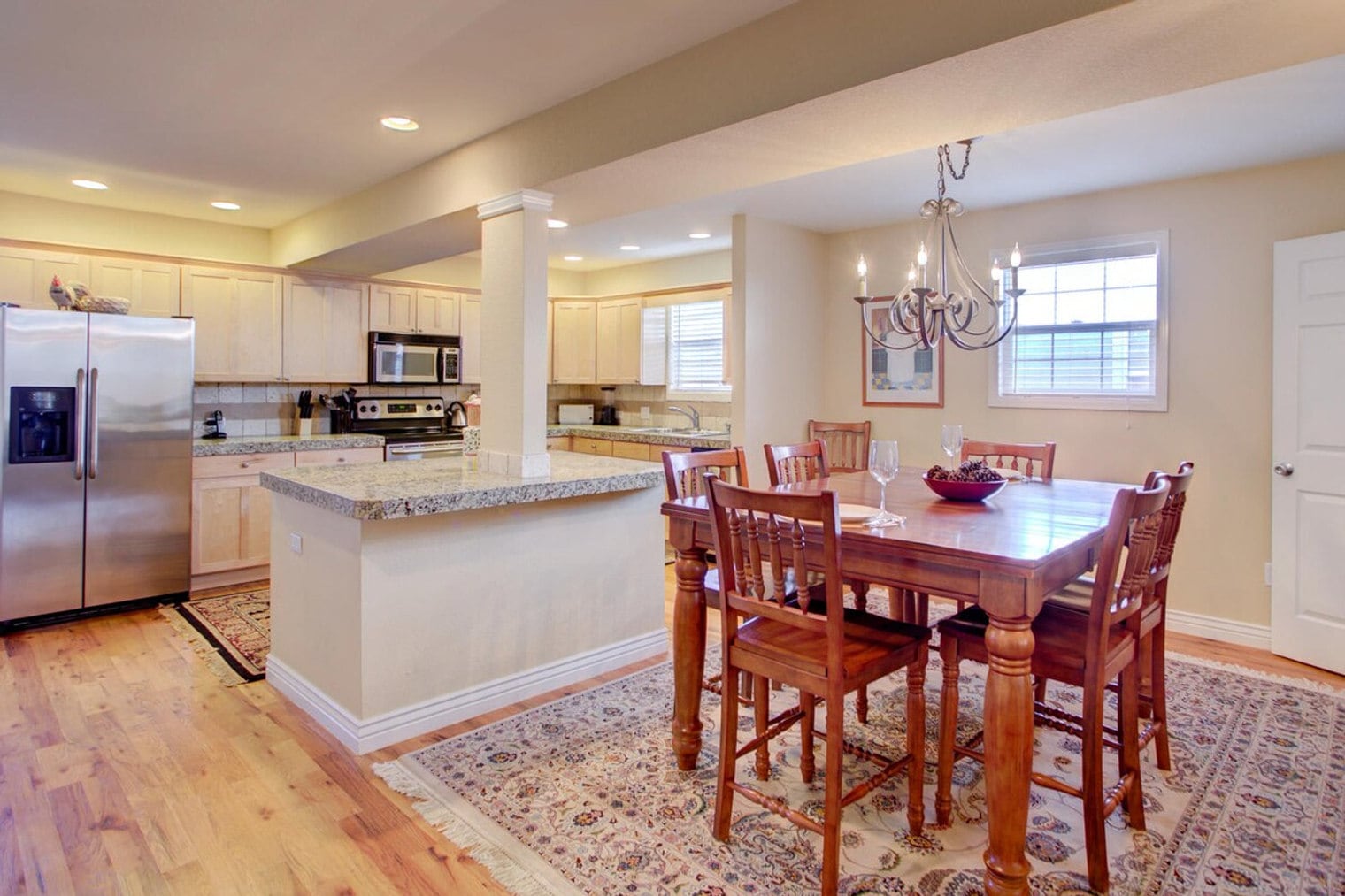 Building Photo - 2102 S Sherman St