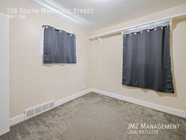 Building Photo - 358 S Marshall St