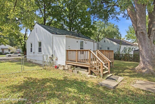 Building Photo - 1047 Seelbach Ave