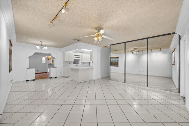 Building Photo - 11620 SW 179th Terrace