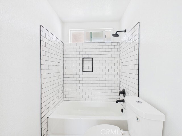 Building Photo - 16951 Hoskins Lane