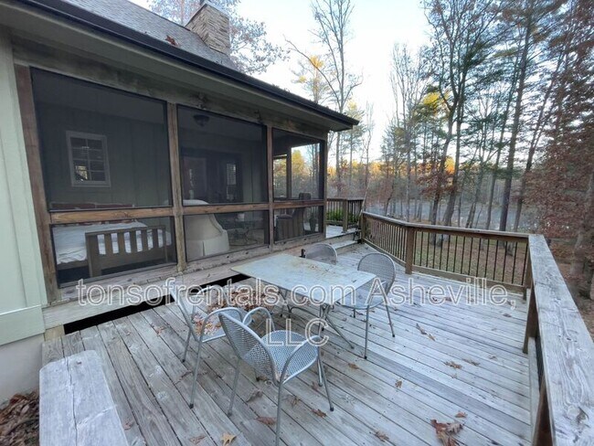 Building Photo - 72 Coma Lk Ln