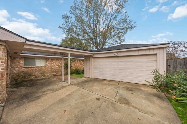 Building Photo - 9871 Sageaspen Ln