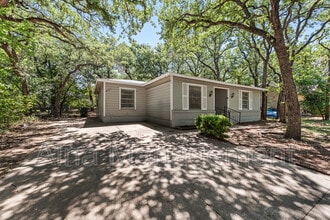 Building Photo - 2517 Weiler Blvd