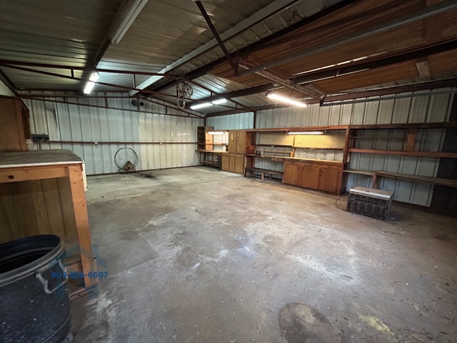 Building Photo - 1103 N Kings Hwy