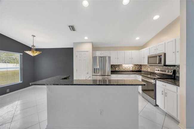 Building Photo - 7533 Terrace River Dr