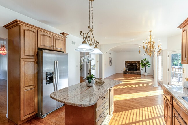 Building Photo - 20772 N William Ave