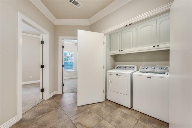 Building Photo - 632 Rockingham Dr