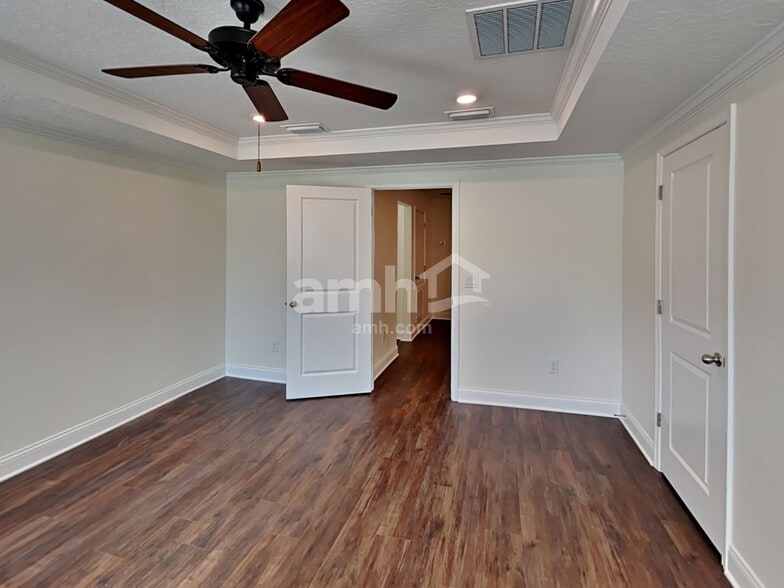 Building Photo - 2758 Sunrise Ct