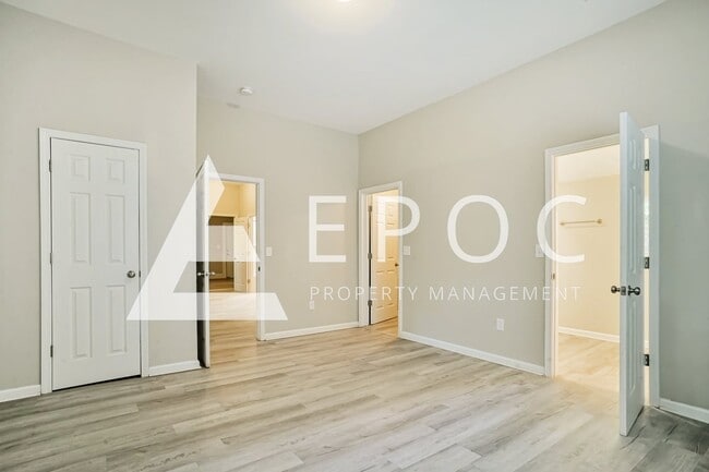 Building Photo - 4013 Markwood Rd