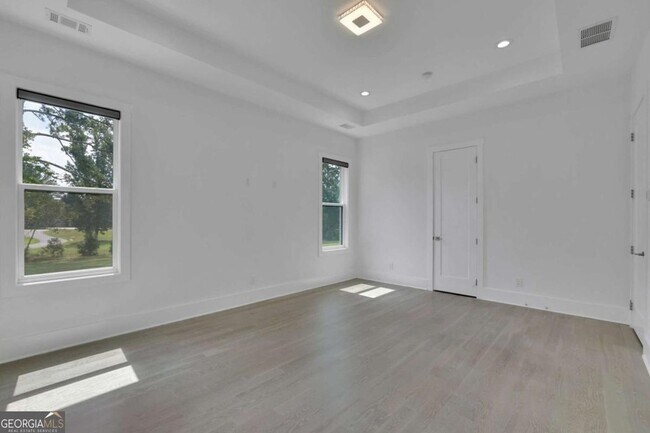 Building Photo - 2964 Old Peachtree Rd NE