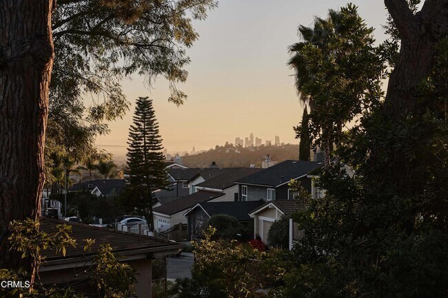 Building Photo - 6002 Springvale Dr