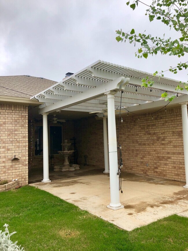 Building Photo - 4 Bedroom | 3 Bath Cooper ISD