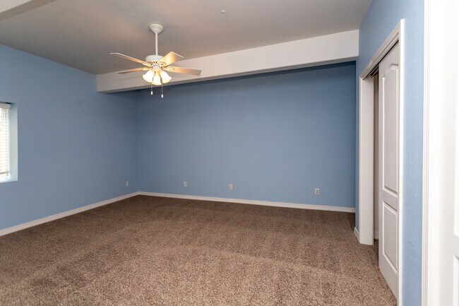 Building Photo - 10154 Silver Leaf Way