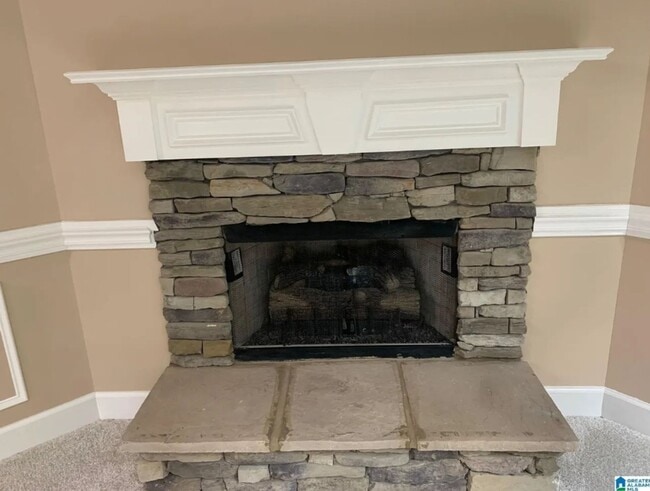 Building Photo - 2 Bed & 2.5 bath townhome  located in Oxford on the golf course