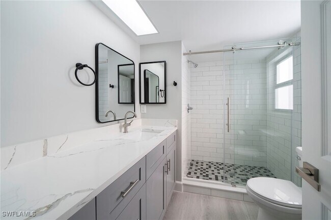 Building Photo - 17456 Woodland Trace Dr