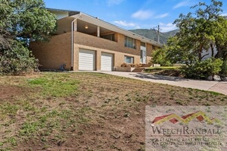 Building Photo - Elegant Layton Home Offering Space, Style,...