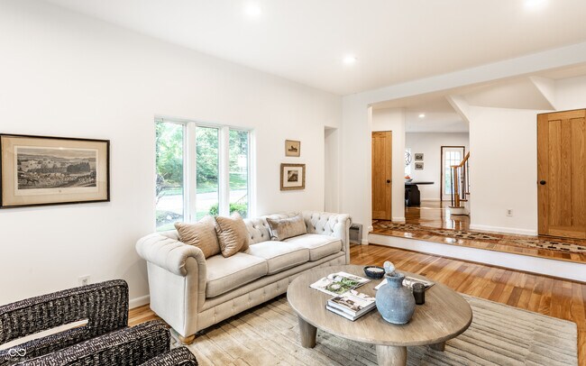 Building Photo - 5758 Wildwood Ave