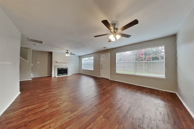 Building Photo - 19538 Shady Bank Dr