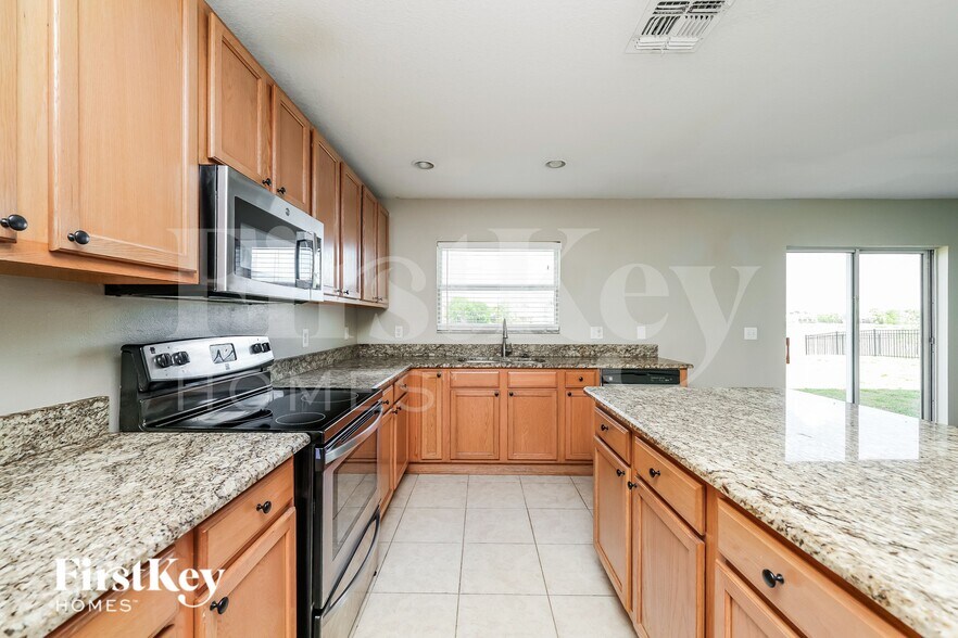 Building Photo - 5455 Sandy Shell Dr