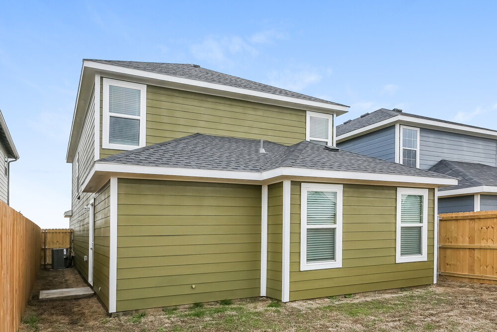 Building Photo - 10540 Wild Oak Dr