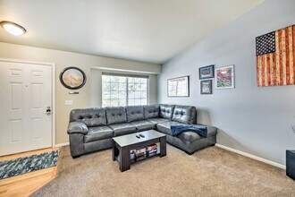 Building Photo - 5257 Pioneer Mesa Dr