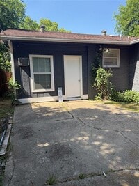 Building Photo - 2436 Lockhart Ave