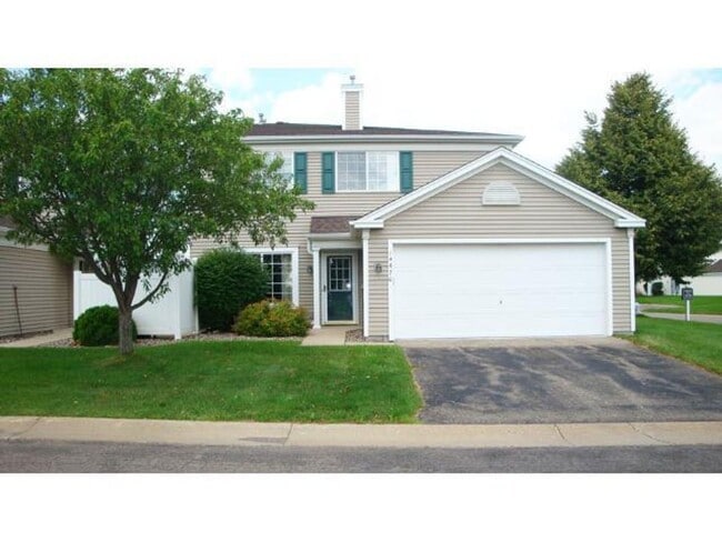Primary Photo - 2 Bedroom, 2 bathroom Townhome in Apple Va...