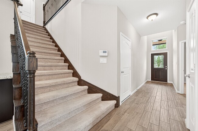 Building Photo - 24114 Leonforte Dr