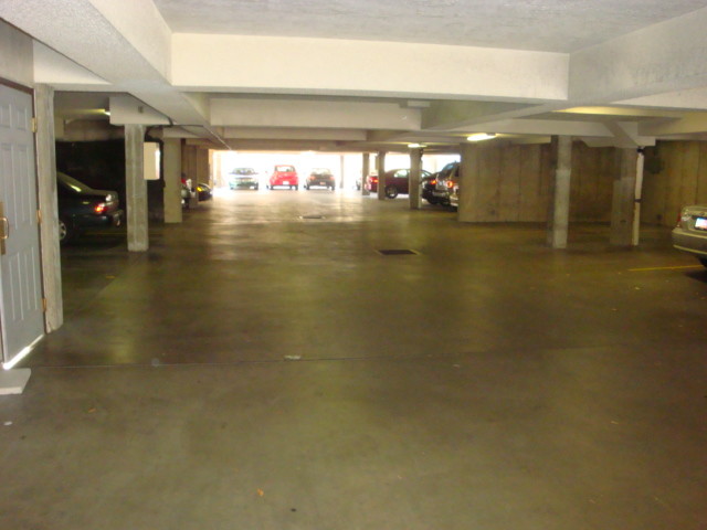 Covered Parking - 267 E 500 N