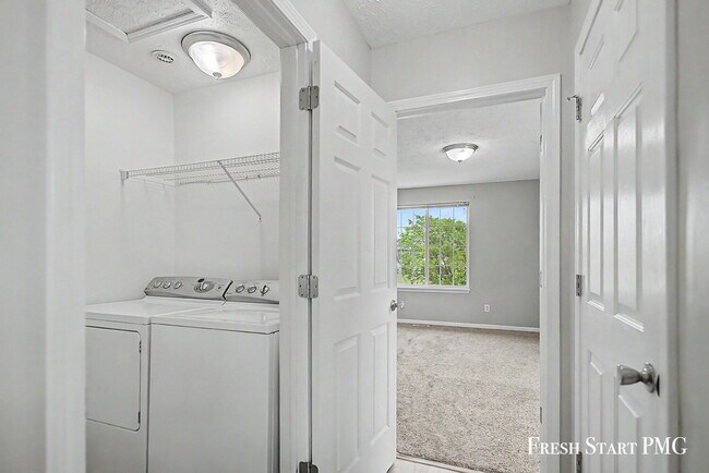Building Photo - 4051 Rivertown Ln SW