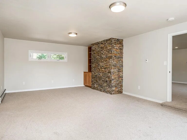 Building Photo - 28779 Pine Trail