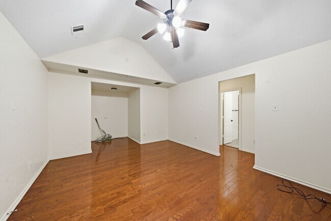 Building Photo - 23139 Tranquil Spring Ln