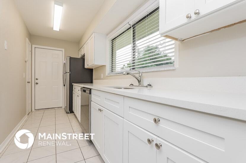 Building Photo - 4138 Sunny Glen Dr