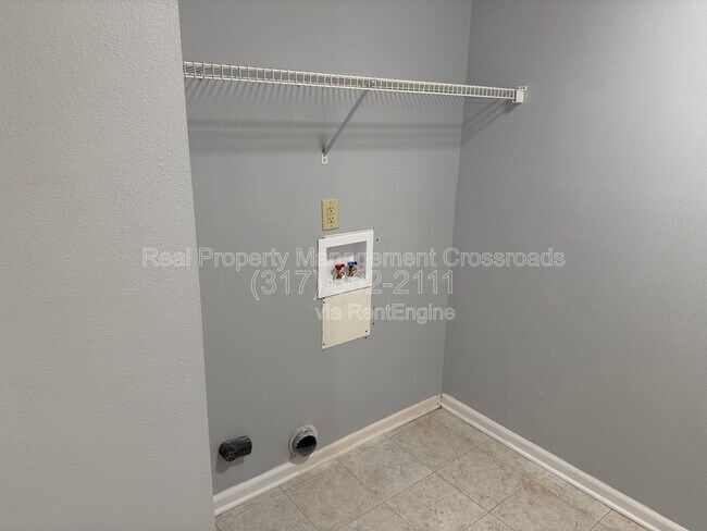 Building Photo - 8832 Taggart Dr