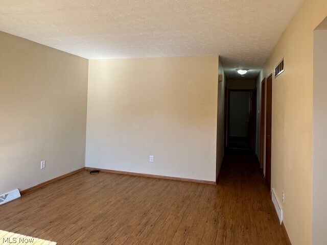 Building Photo - 807 Albemarle Ave