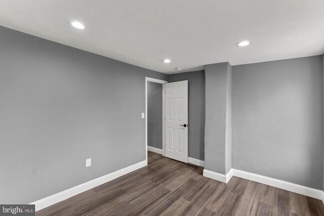 Building Photo - 1524 Byrd St