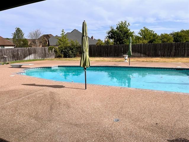 Building Photo - 203 FM 1187