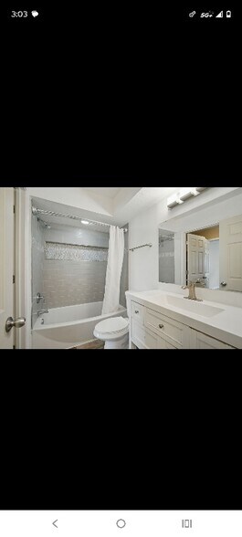 Building Photo - 6138 Terrace Dr