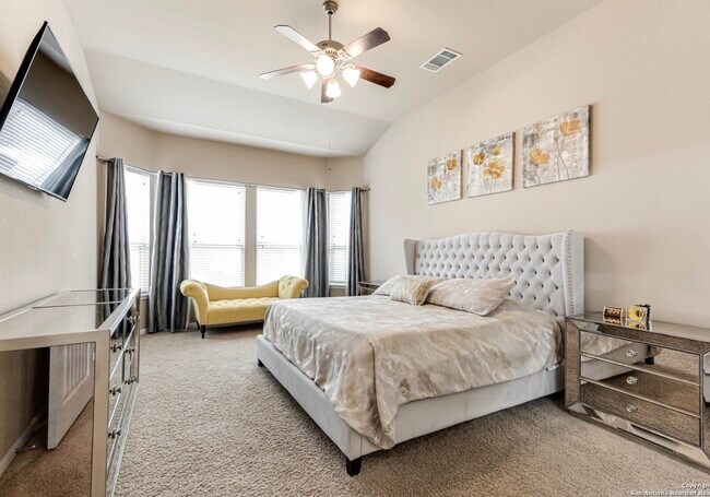 Building Photo - 24735 Buck Creek