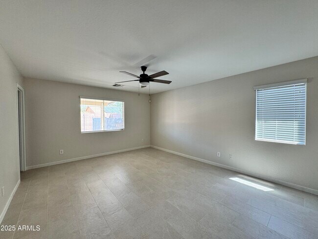 Building Photo - 45008 Miramar Rd