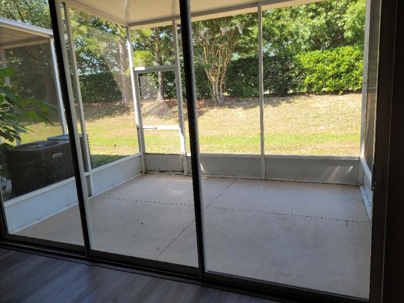 Building Photo - 4167 SW 43rd Cir
