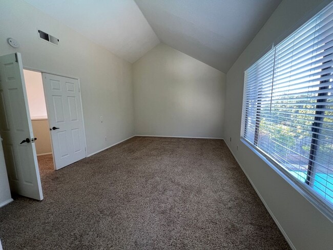 Building Photo - Orange - 4 Bed House for Lease - Pool & Spa - 3 Car. Gar.